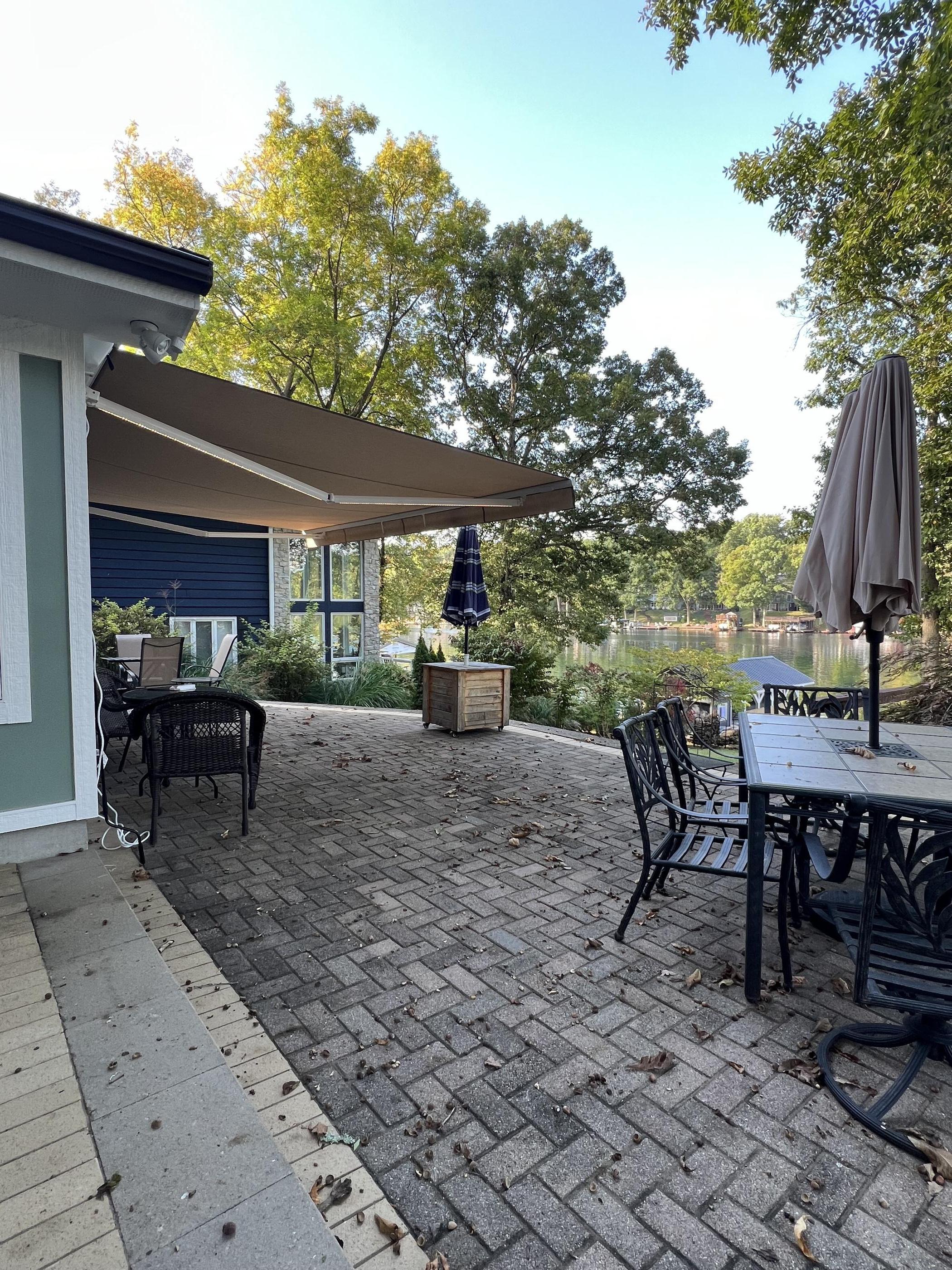Retractable Awnings